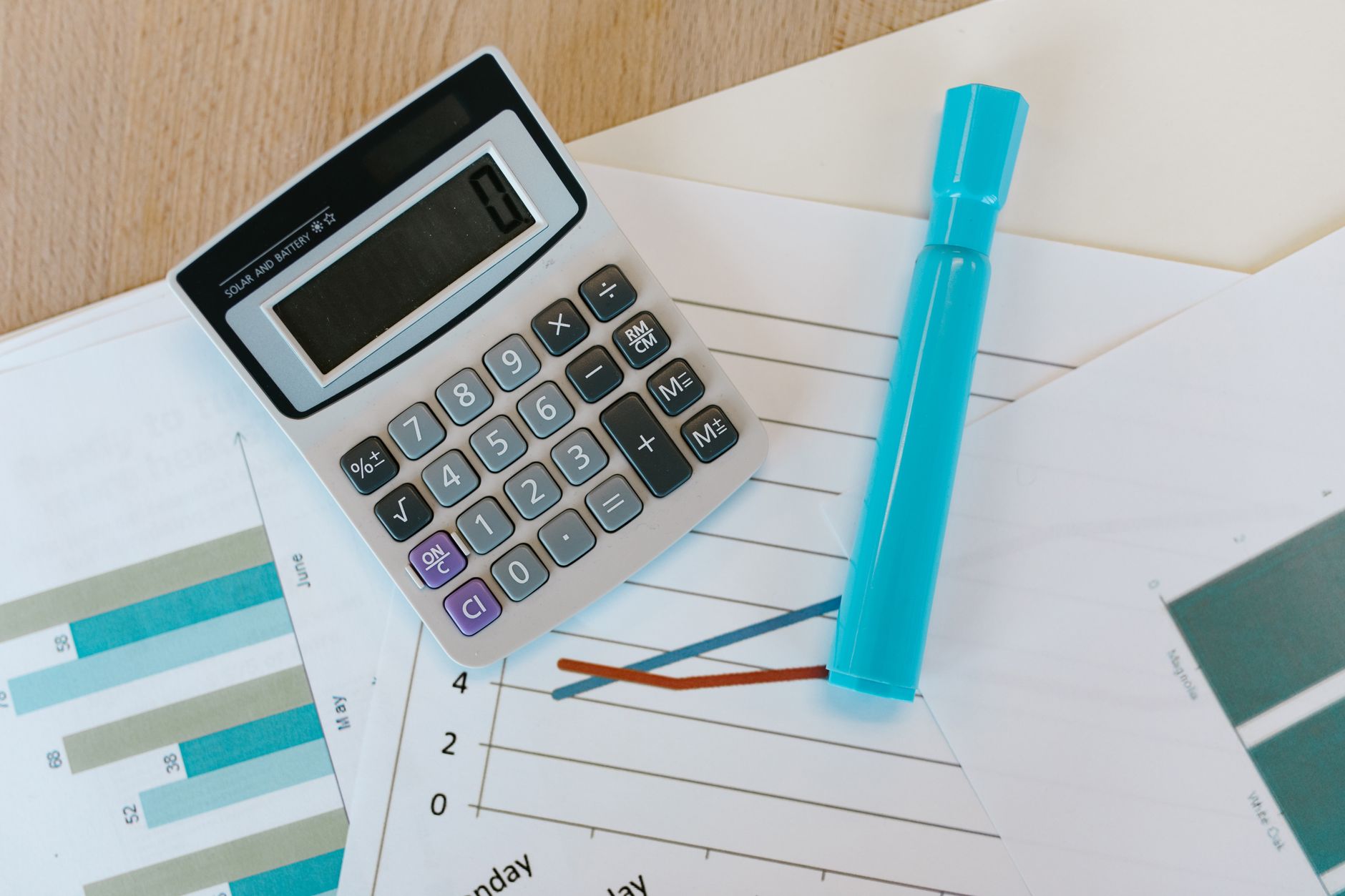 Artificial Intelligence in Finance: Risk Management and Efficiency