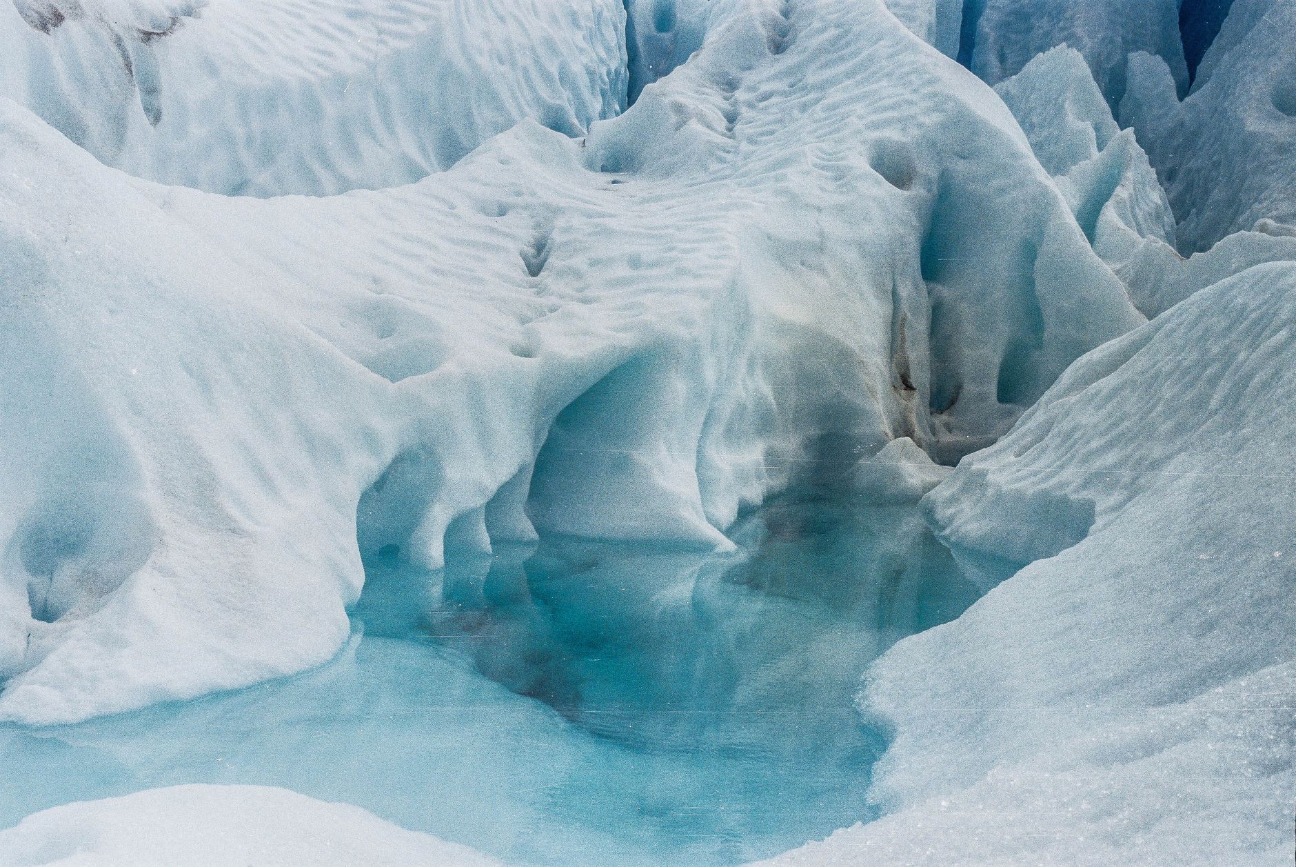 Antarctic glacier melting